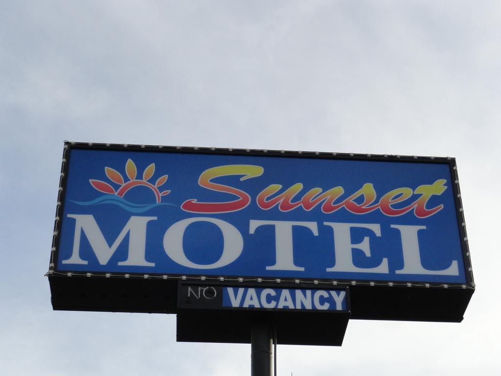 Sunset MotelTaft エクステリア 写真